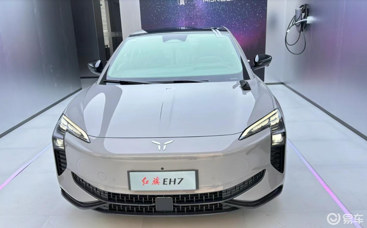 老大哥开始搅局，红旗EH7起步22.98万，3米轴距