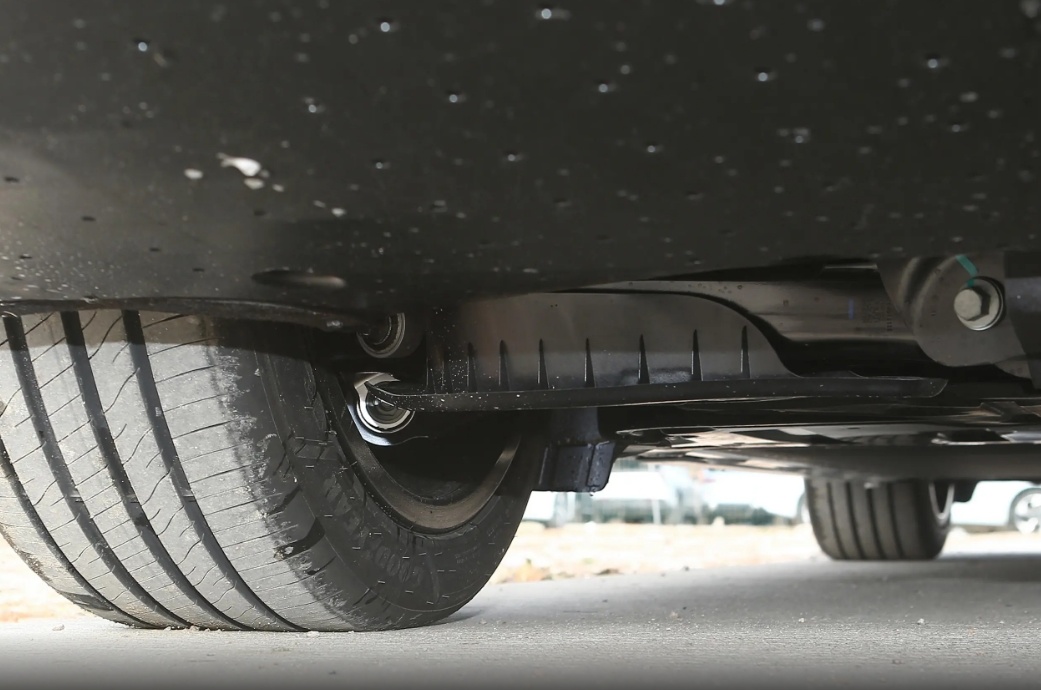 入门续航550km，轴距2925mm，17.58万起值吗