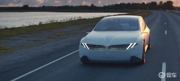 2年后量产,没提800V!看完宝马的“新世代”概念车,感觉要凉