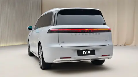 30万元级！零跑D19正式盲订