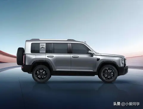 详细阅读:哈弗猛龙PLUS亮相,7座插混SUV突然加长 哈弗猛龙PLUS亮相,7座插混SUV突然加长