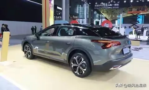 详细阅读:跌破10万的“高速之王”!配魔毯悬挂+爱信8AT 跌破10万的“高速之王”!配魔毯悬挂+爱信8AT